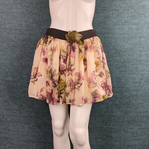 Charlotte Russe Floral Mini-skirt, Leaf Belt Buckle